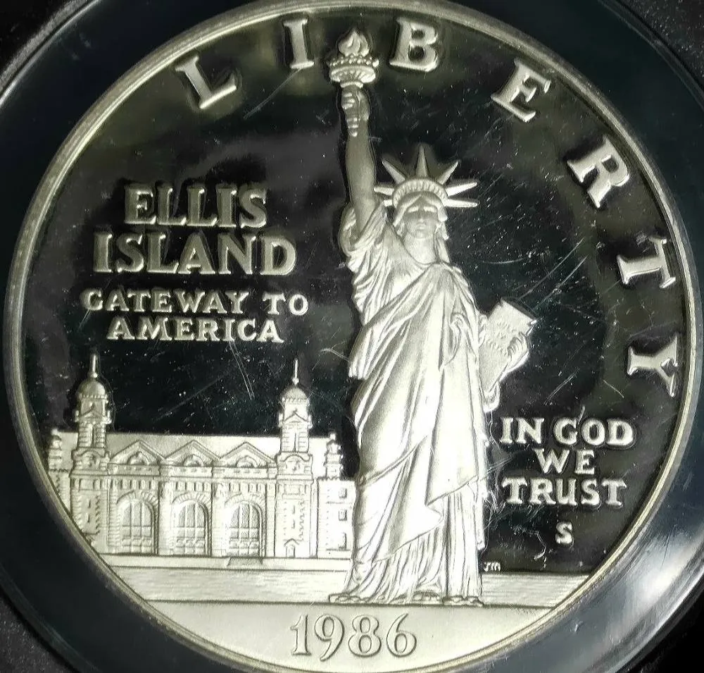 1986 United States Silver Dollar (Statue of Liberty Centennial)